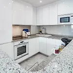 Rg325 - Great 2 Bed Close To Puerto Banus דירה מארבלה