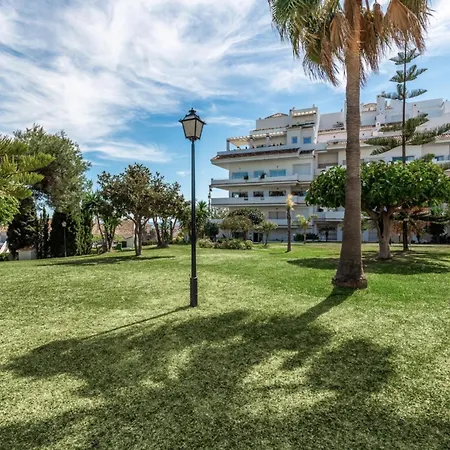 Rg325 - Great 2 Bed Close To Puerto Banus Apartment