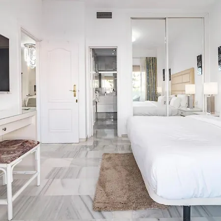 Rg325 - Great 2 Bed Apt, Close To Puerto Banus Апартаменти