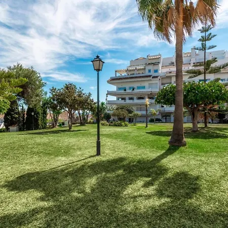 Rg325 - Great 2 Bed Close To Puerto Banus