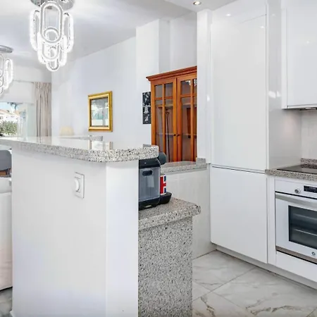 Appartement Rg325 - Great 2 Bed Close To Puerto Banus *