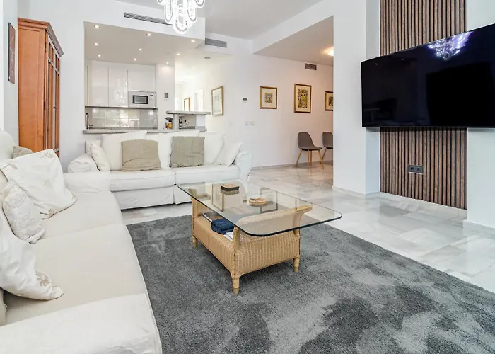 Rg325 - Great 2 Bed Close To Puerto Banus Apartmán *