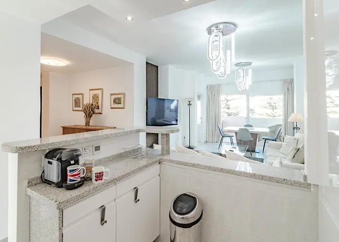 Rg325 - Great 2 Bed Close To Puerto Banus Marbella