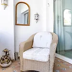 Rg325 - Great 2 Bed Close To Puerto Banus * マルベーリャ