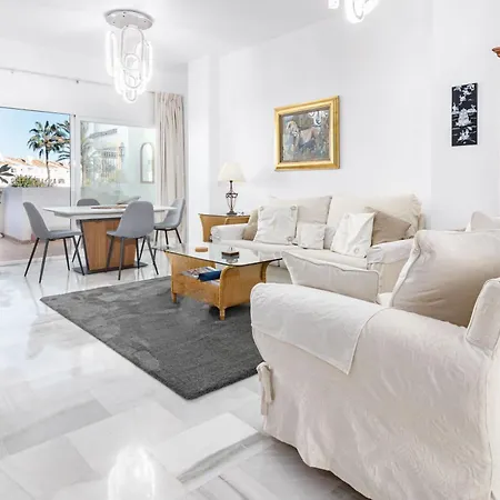 Rg325 - Great 2 Bed Apt, Close To Puerto Banus