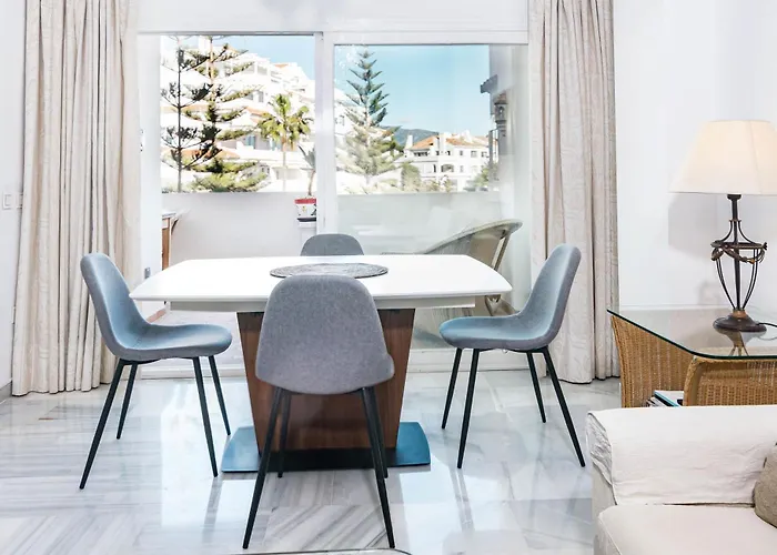 Rg325 - Great 2 Bed Close To Puerto Banus Апартаменти