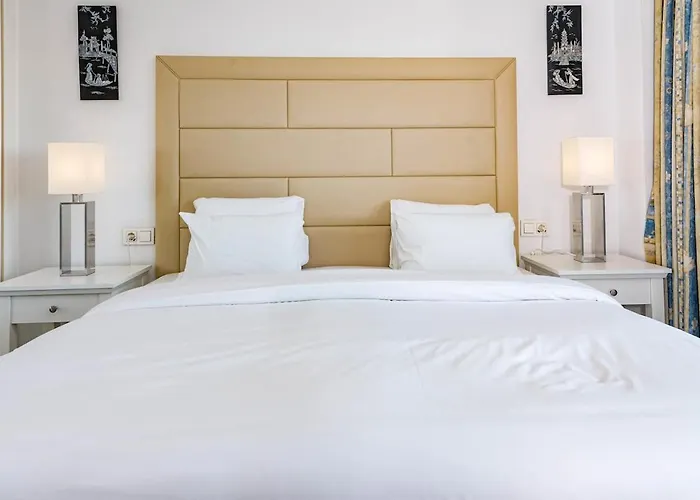 Rg325 - Great 2 Bed Apt, Close To Puerto Banus Μαρμπέλλα